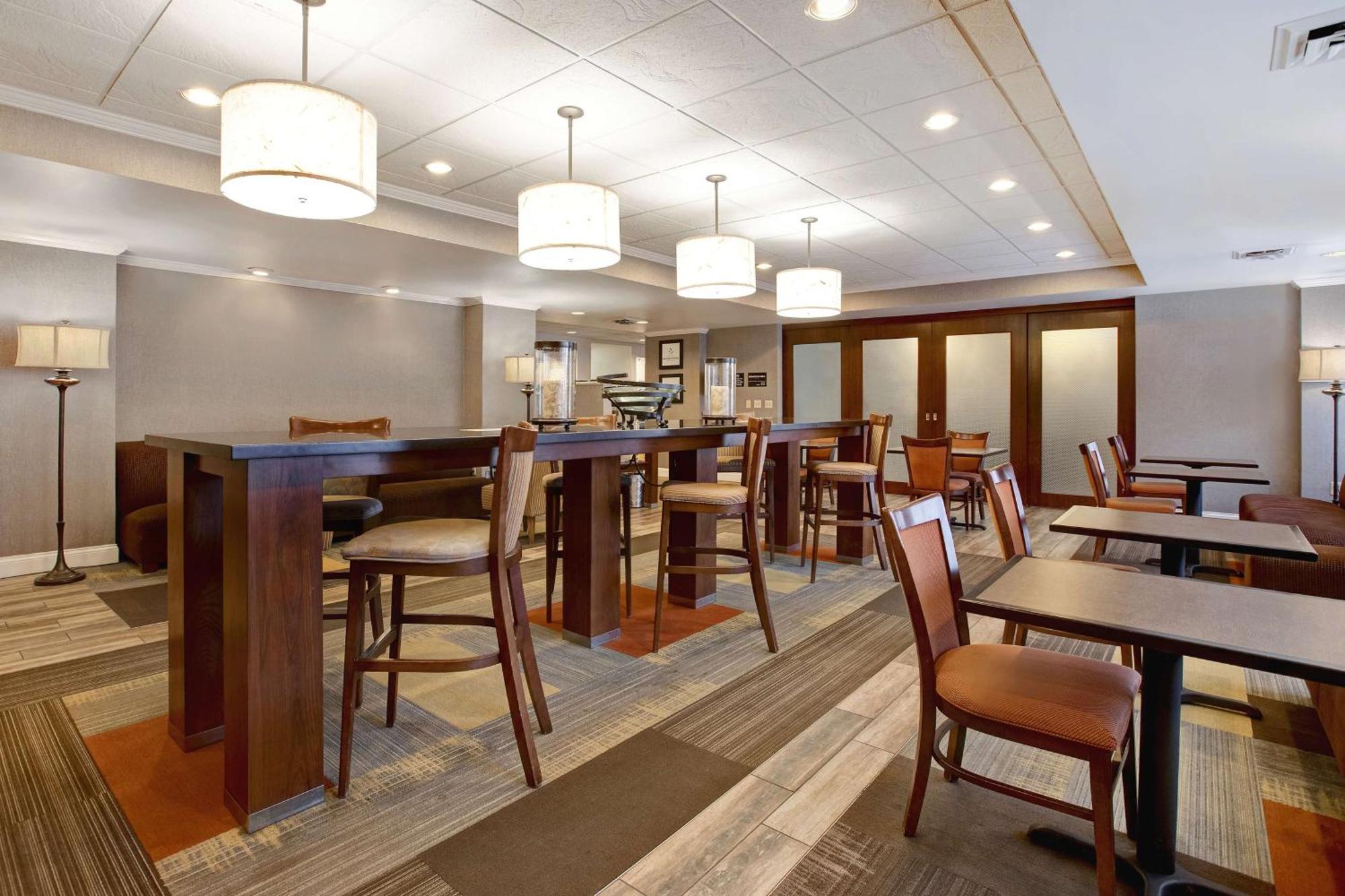 Hotel Hampton Wayne-southwest Ellisville