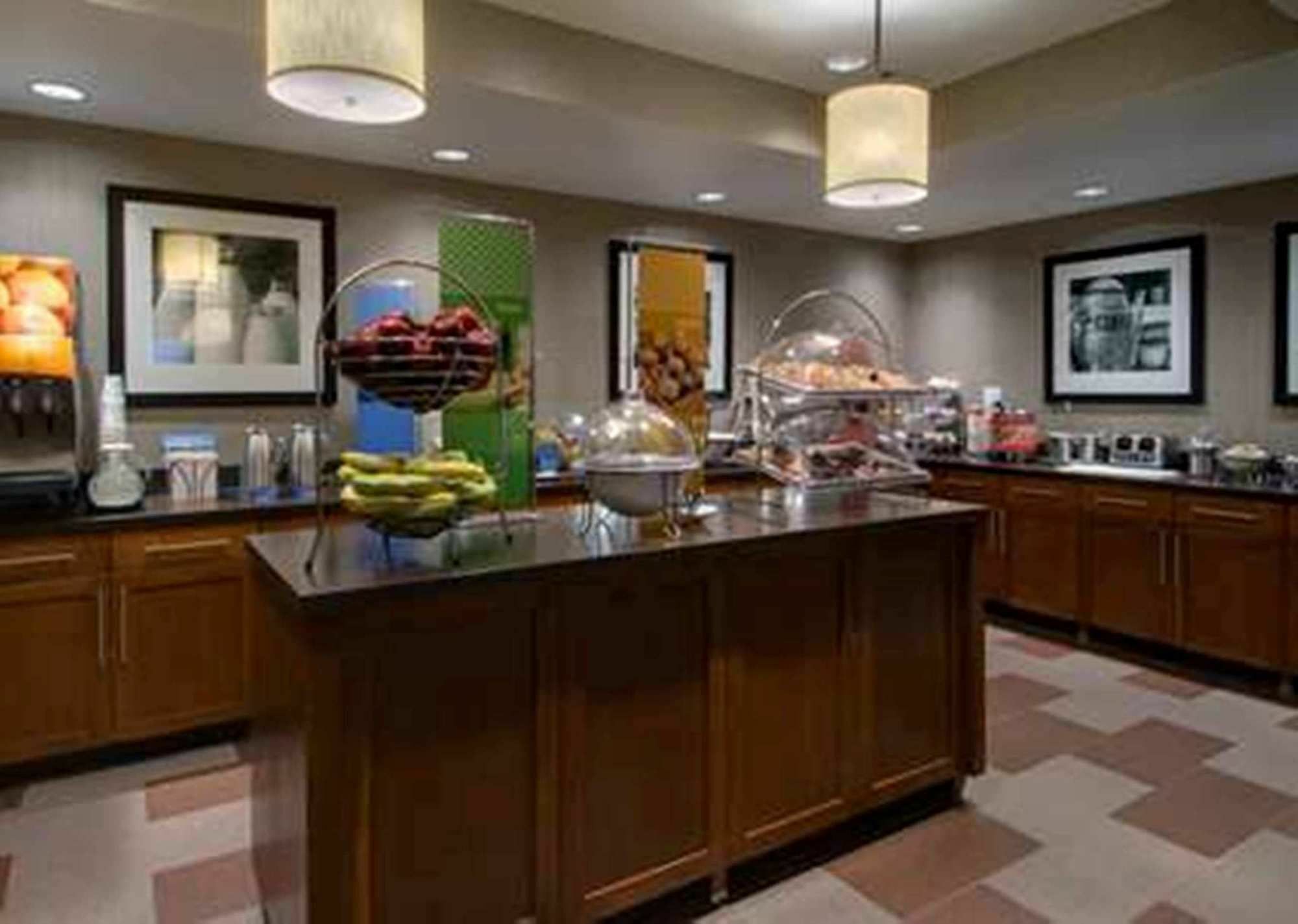 Hampton Wayne-southwest Hotel 3*