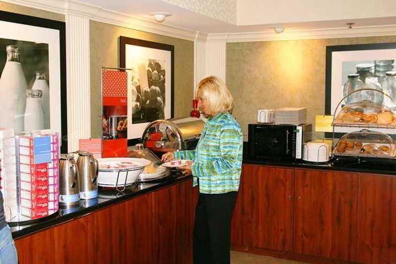 Hampton Wayne-southwest Hotel 3*